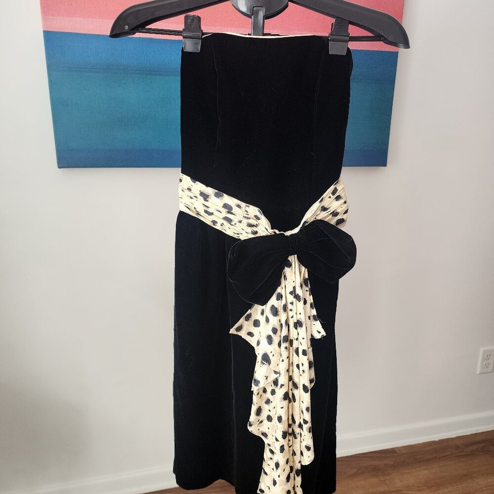 Gorgeous Vintage Cocktail Dress